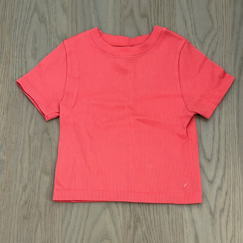 Coral Ribbed Women’s Cropped T-Shirt